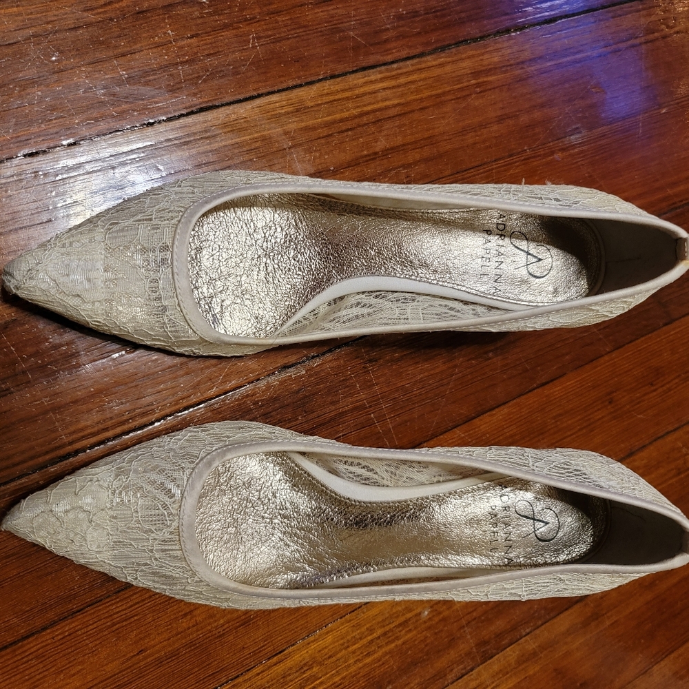 Adrianna Pappel " Lois" Ivory Lace Low Heel Pumps - Picture 2 of 11